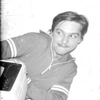 После работы - Вечером в общаге. Игра "Создай скульптурную композицию"