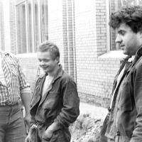 На стройке - Альбертыч и ребята